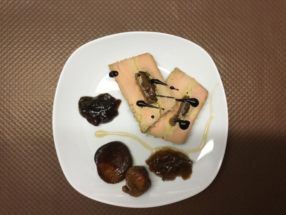Hotel Restaurant Du Causse 圣锡尔克－拉波皮 外观 照片