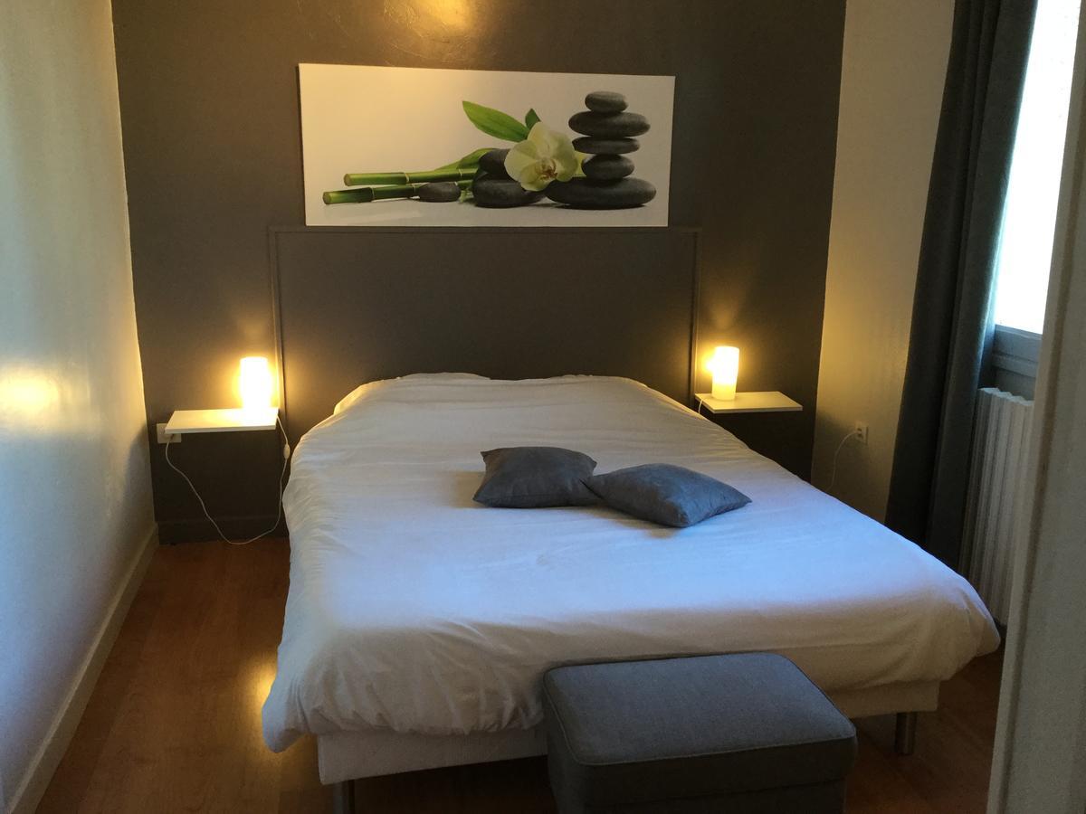 Hotel Restaurant Du Causse 圣锡尔克－拉波皮 外观 照片