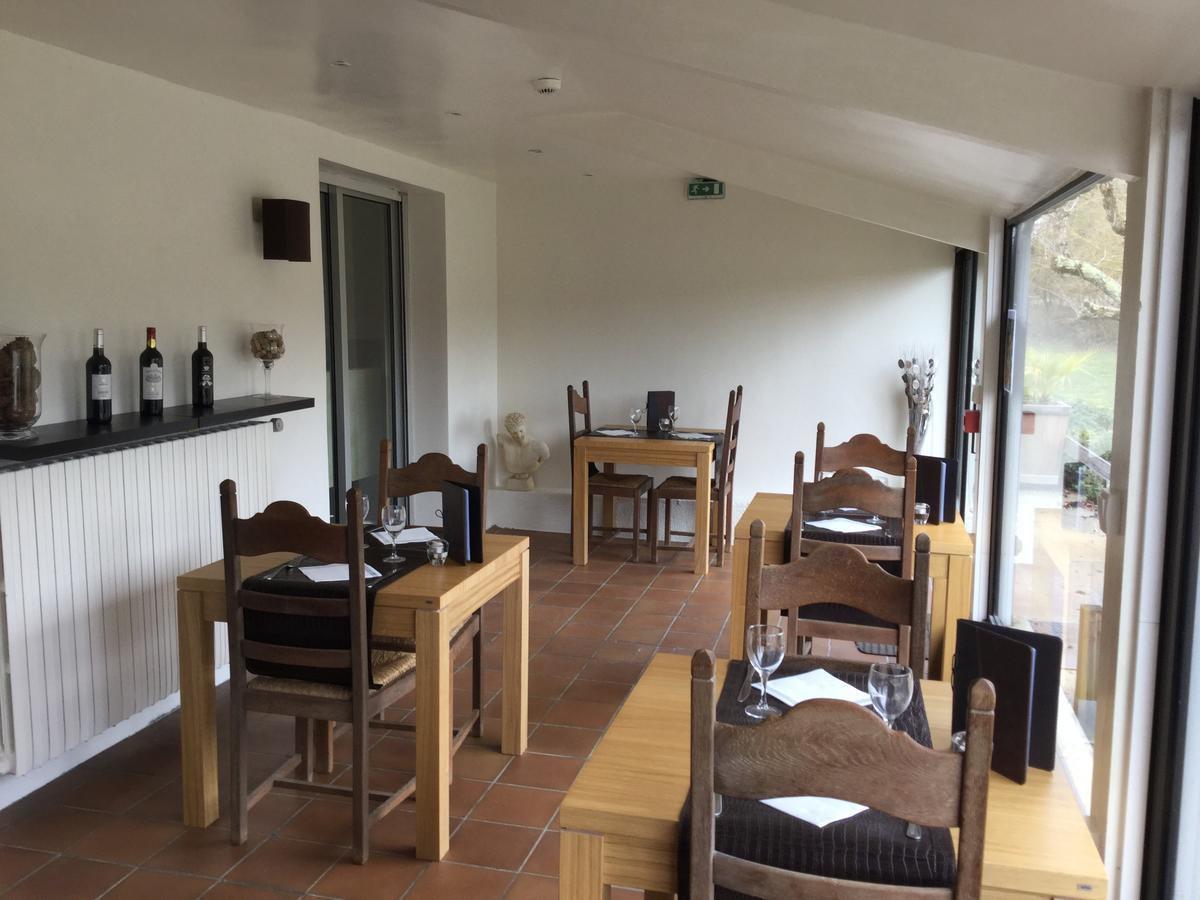 Hotel Restaurant Du Causse 圣锡尔克－拉波皮 外观 照片