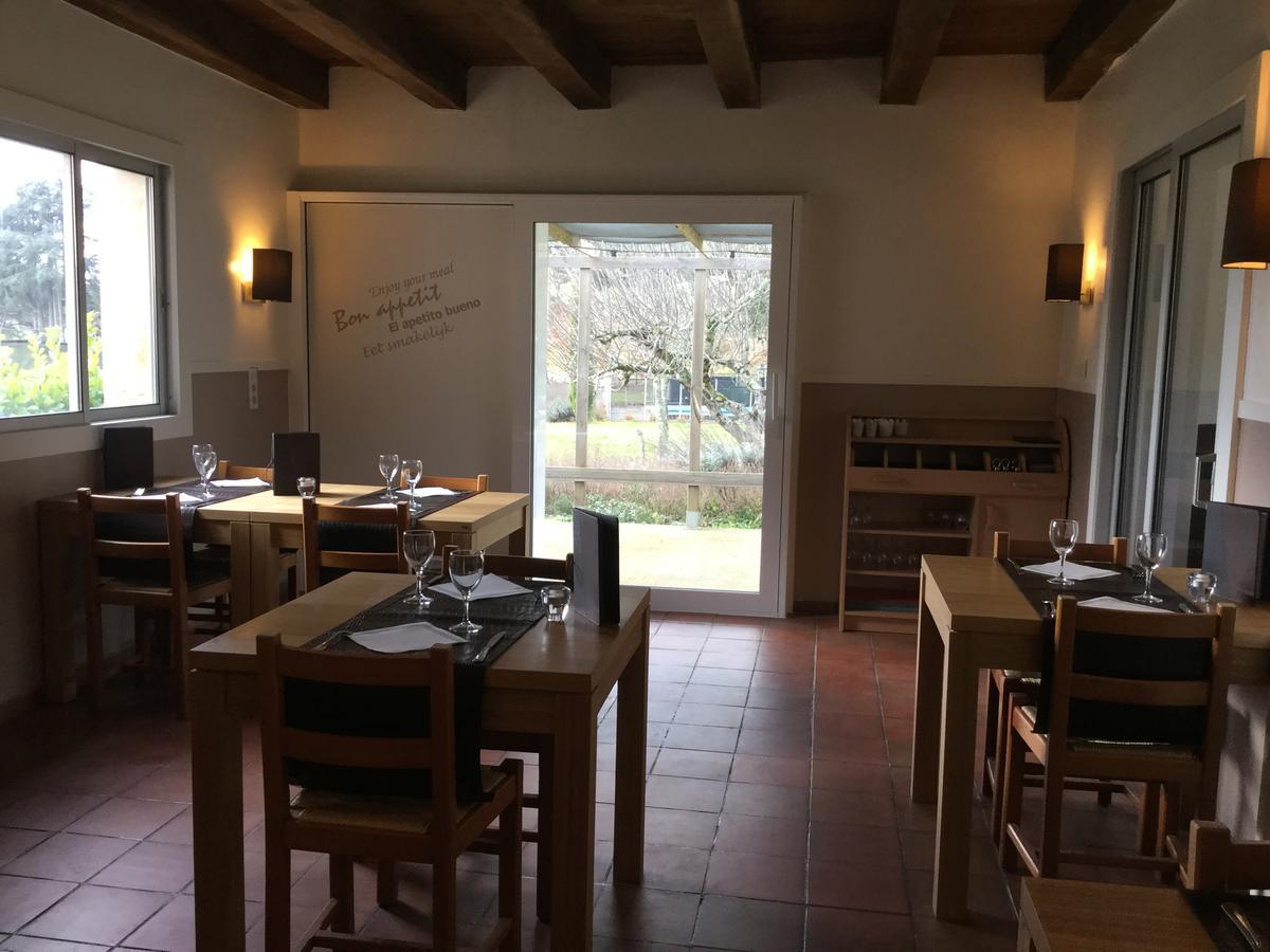 Hotel Restaurant Du Causse 圣锡尔克－拉波皮 外观 照片