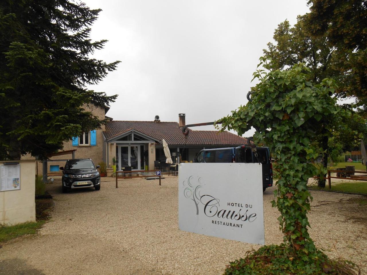 Hotel Restaurant Du Causse 圣锡尔克－拉波皮 外观 照片